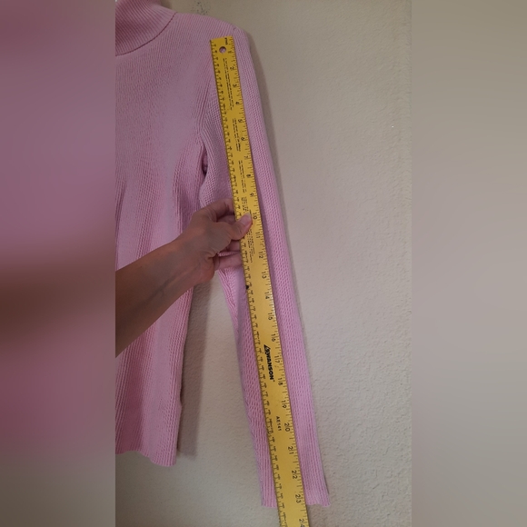 Liz Claiborne Pink Ribbed Turtleneck Sweater Sweet Feminine - Picture 3 of 6